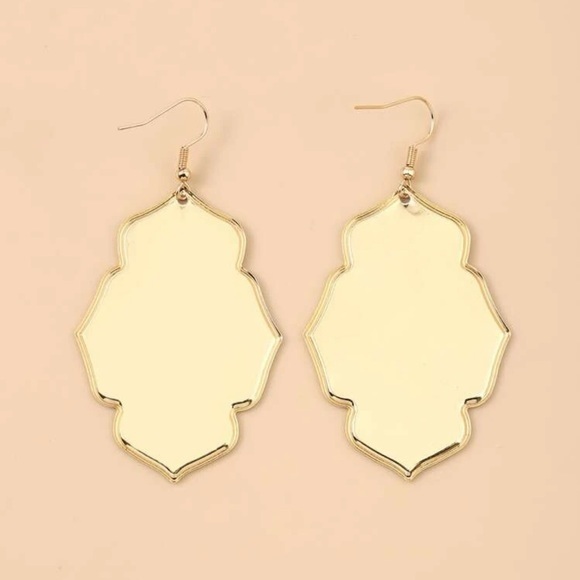 Floral Drop Earrings Golden - Picture 2 of 6